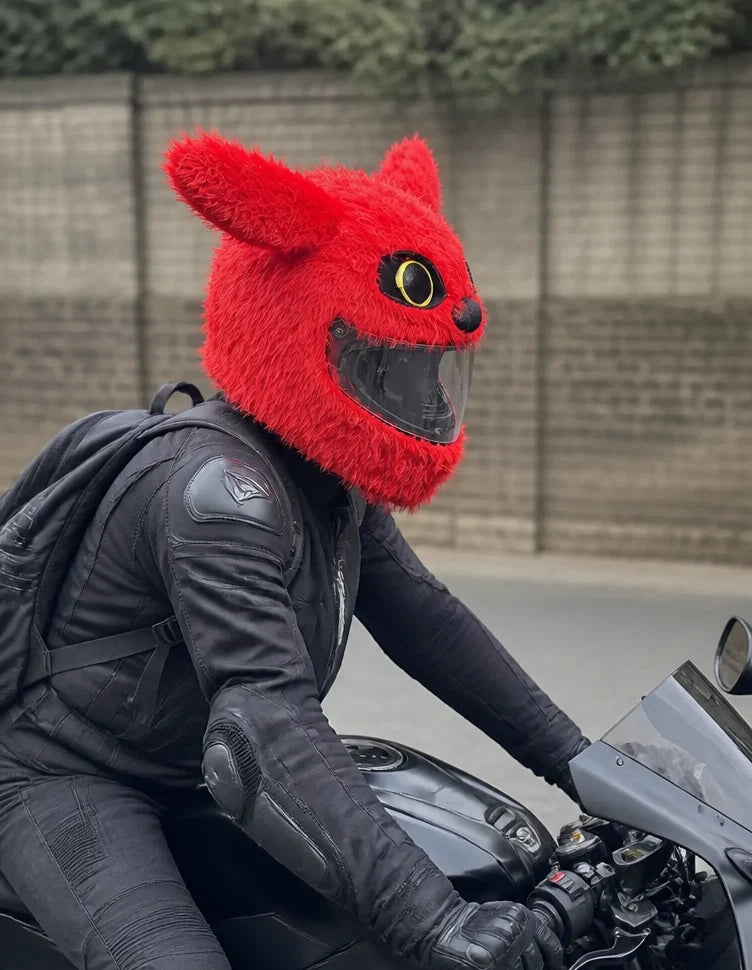 CoverMoto™ Helmet Covers